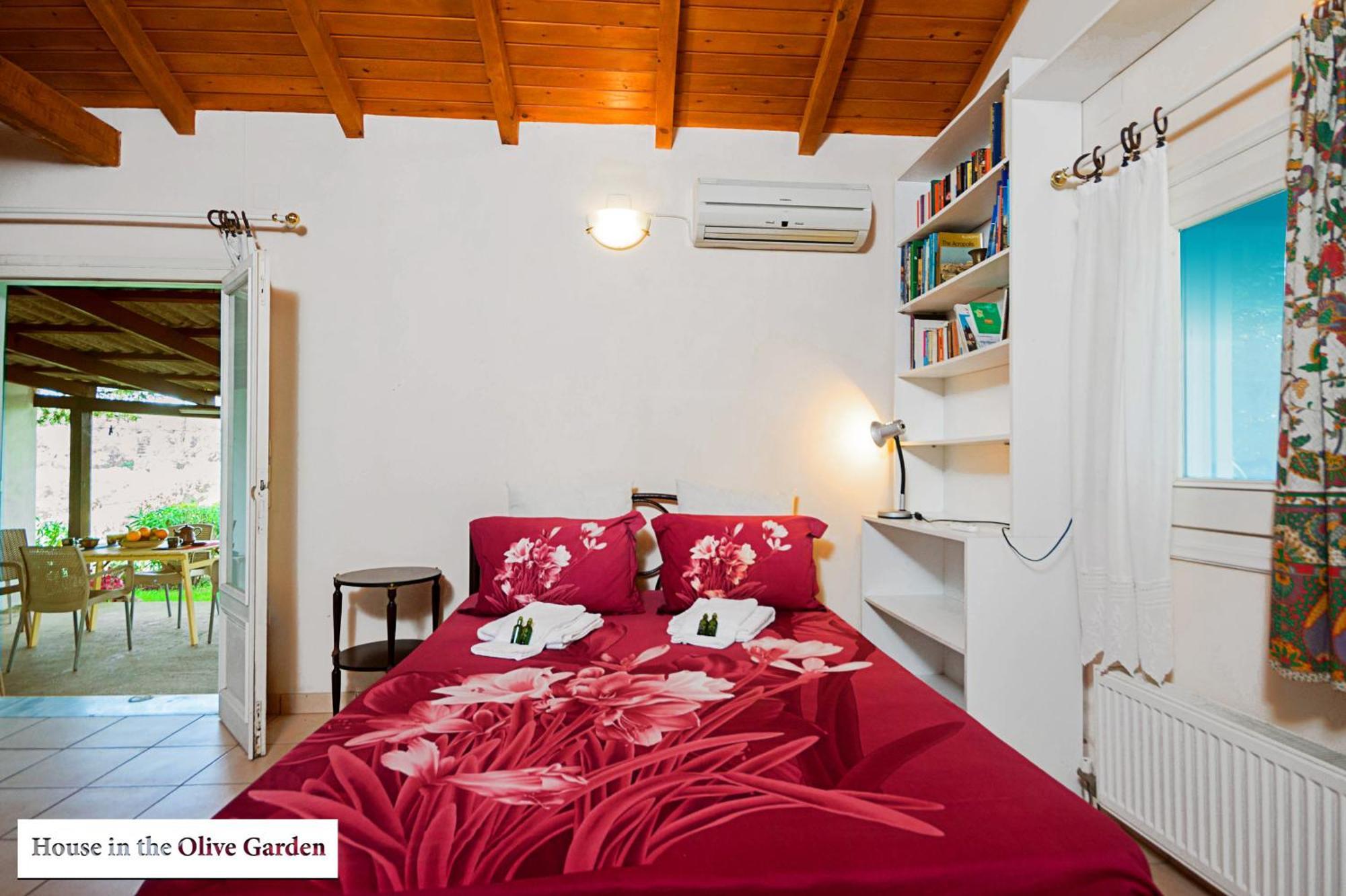 House In The Olive Garden Apartment Agios Ioannis  Exterior photo